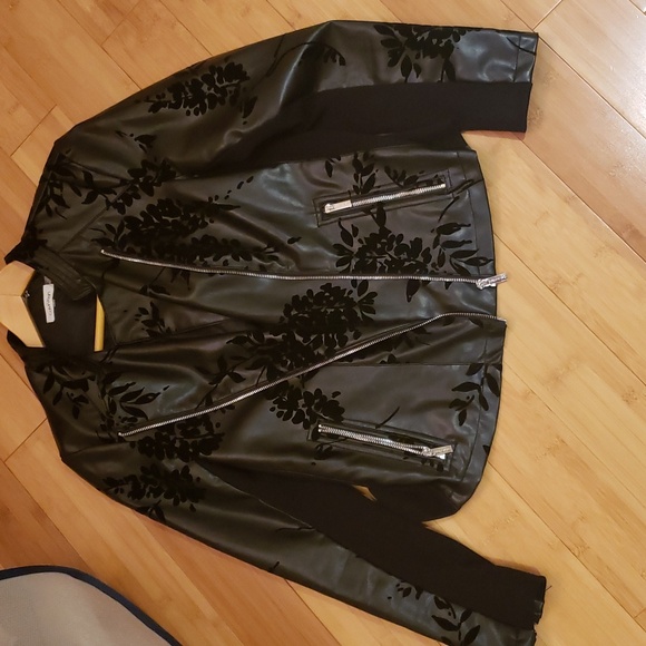 Faux leather motorcycle jacket - Picture 16 of 16